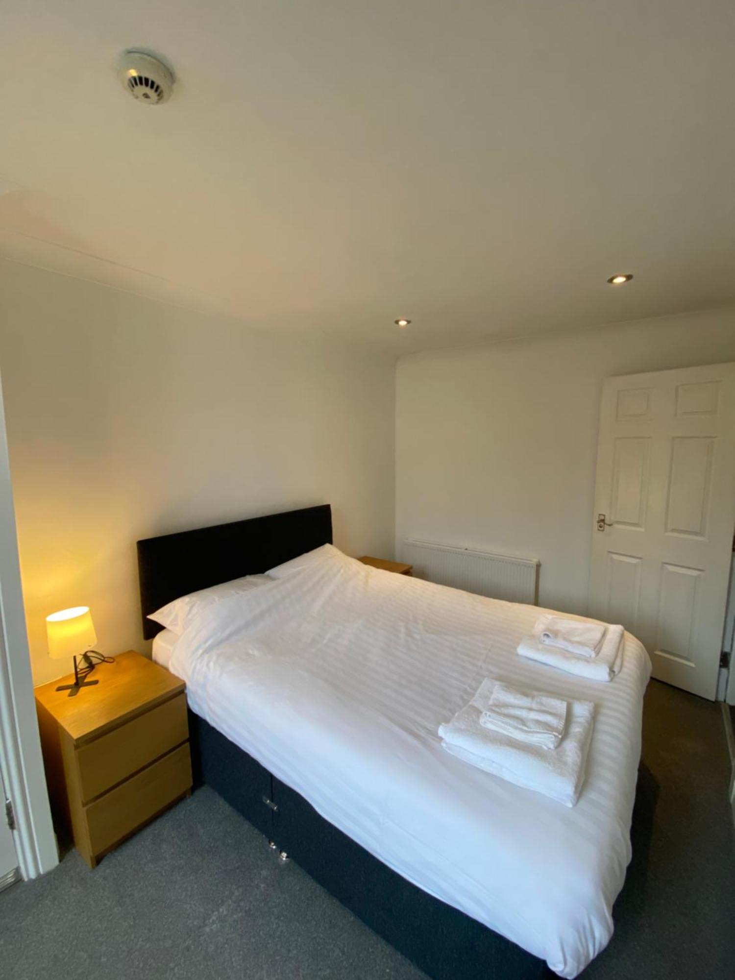 Flex Lets - Azalea Terrace Apartments Sunderland  Esterno foto